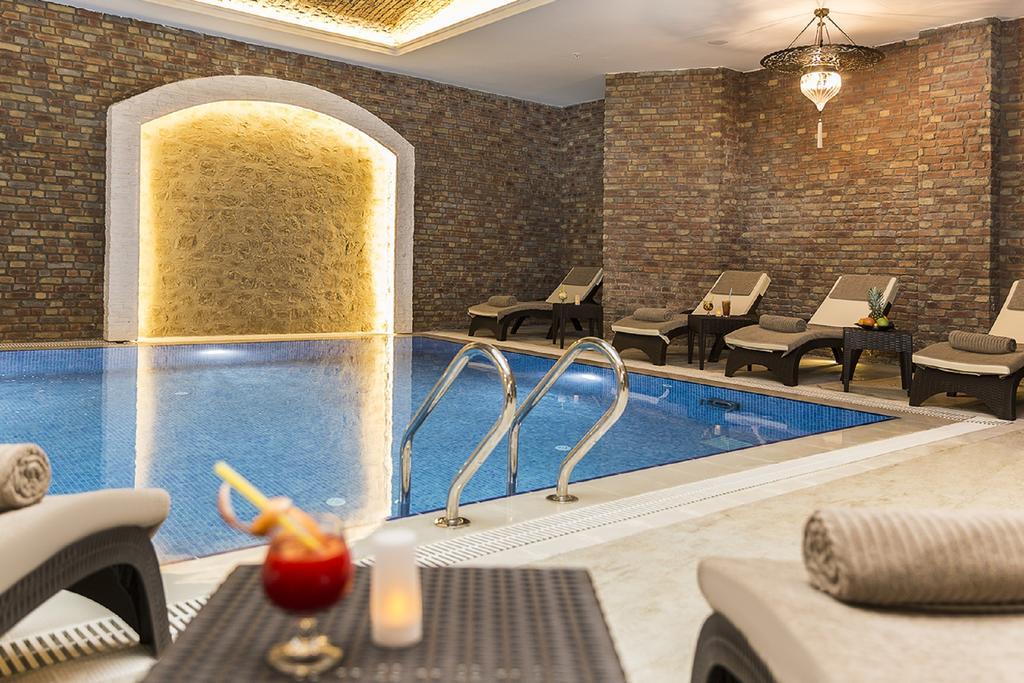 Ramada By Wyndham Sakarya Hotel Ngoại thất bức ảnh